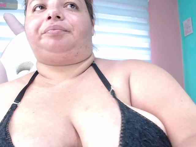 lexxy-bbw webcam