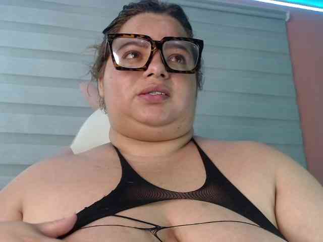 lexxy-bbw webcam