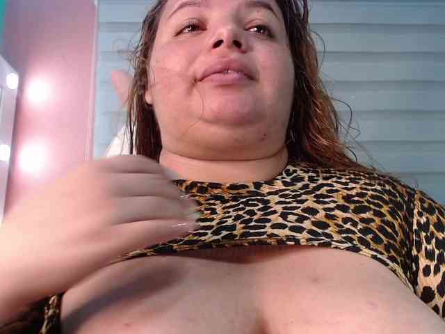 lexxy-bbw webcam