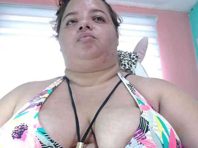 lexxy-bbw webcam