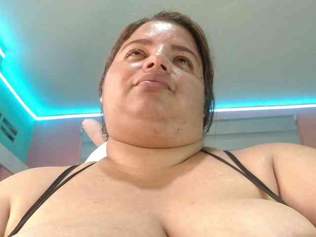 lexxy-bbw webcam