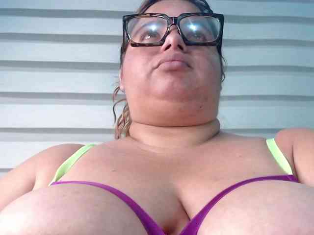 lexxy-bbw webcam