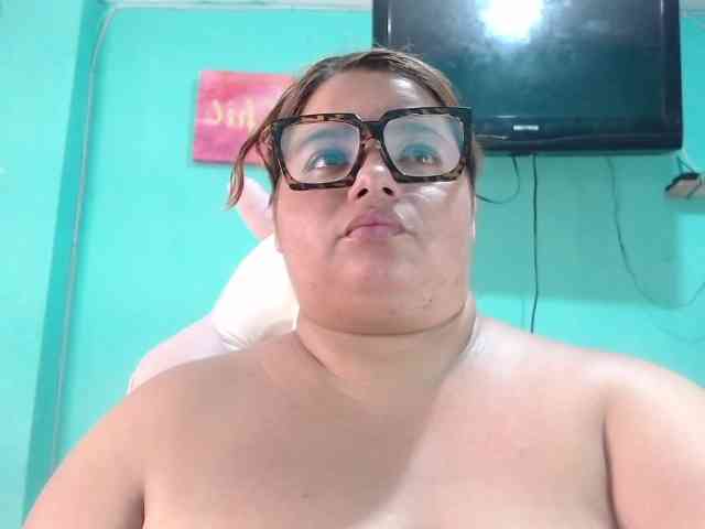 lexxy-bbw webcam