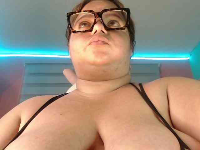 lexxy-bbw webcam
