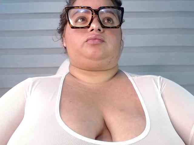 lexxy-bbw