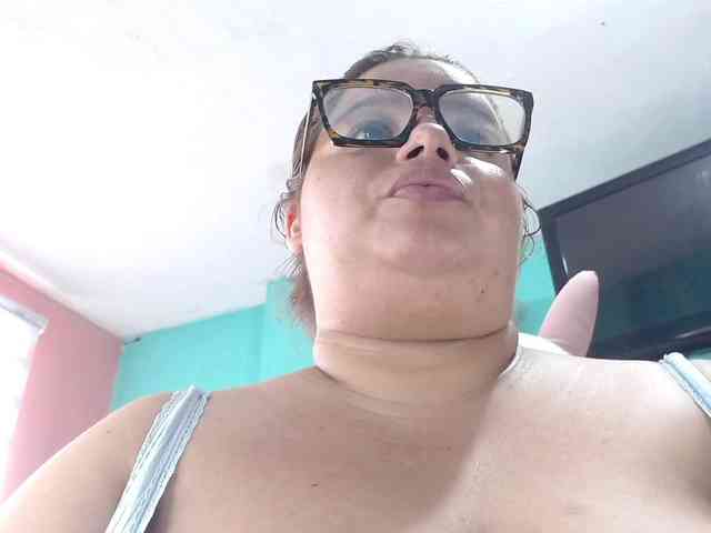 lexxy-bbw webcam