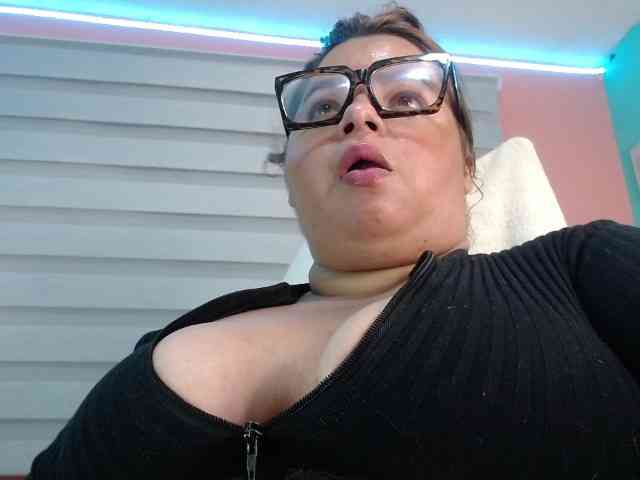 lexxy-bbw