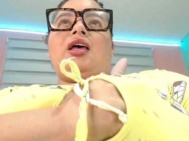 lexxy-bbw webcam