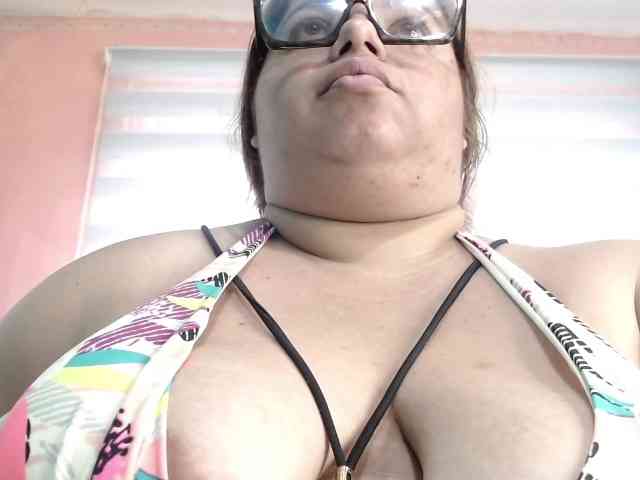 lexxy-bbw