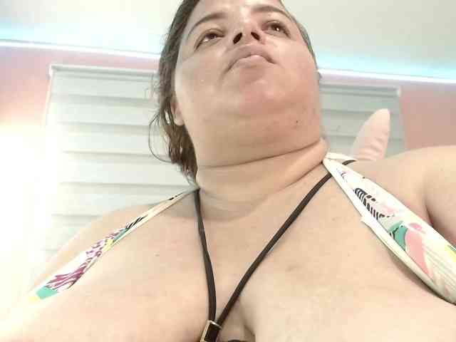 lexxy-bbw webcam