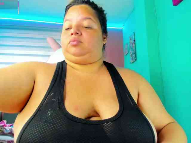 lexxy-bbw