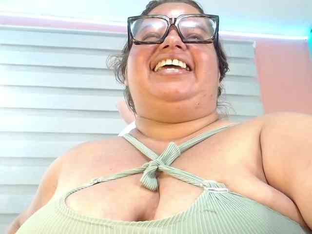 lexxy-bbw webcam