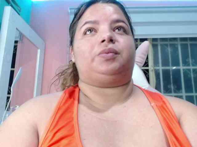 lexxy-bbw webcam