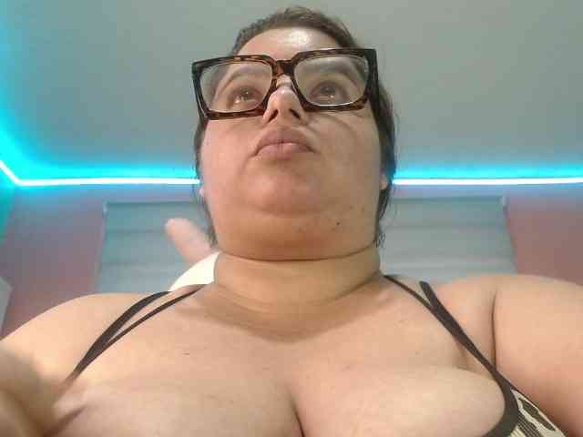 lexxy-bbw webcam