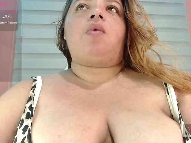 lexxy-bbw webcam