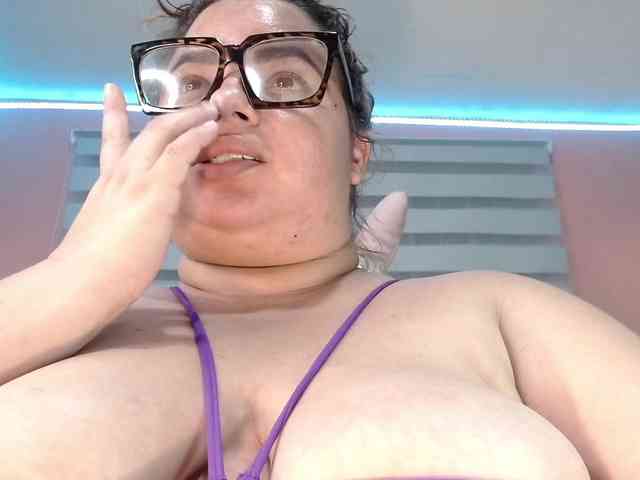 lexxy-bbw webcam