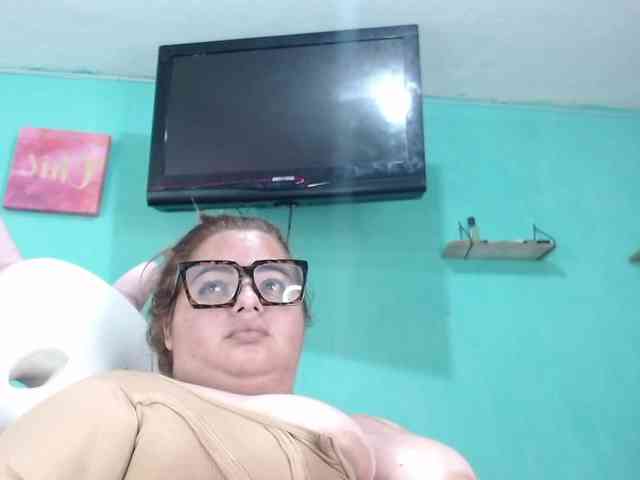lexxy-bbw