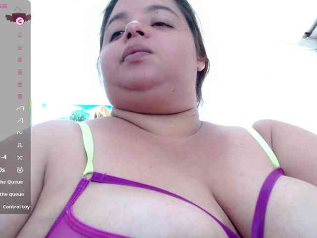 lexxy-bbw's live room