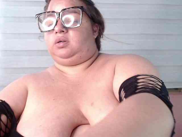 lexxy-bbw webcam