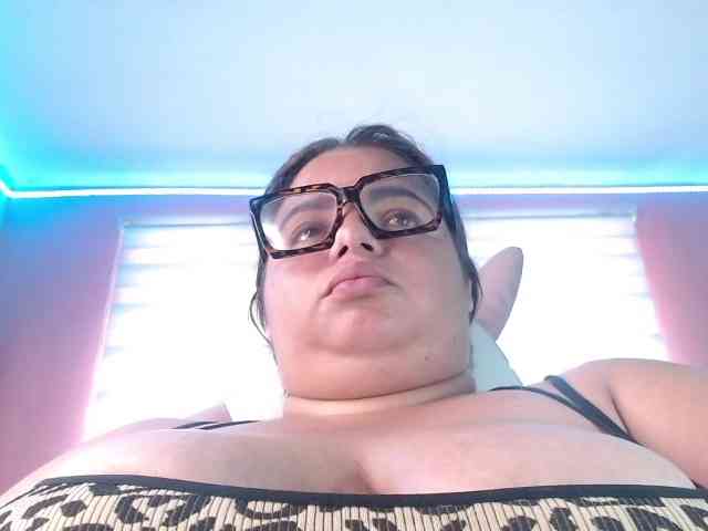 lexxy-bbw Live Webcam on BongaCams