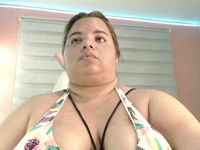 lexxy-bbw webcam