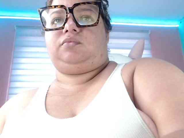 lexxy-bbw webcam