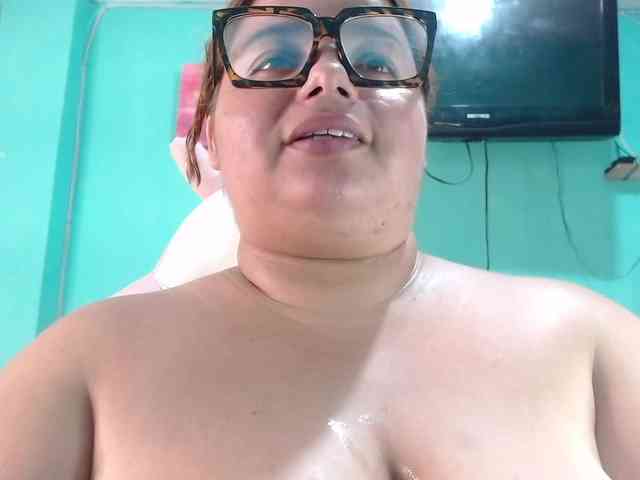 lexxy-bbw webcam