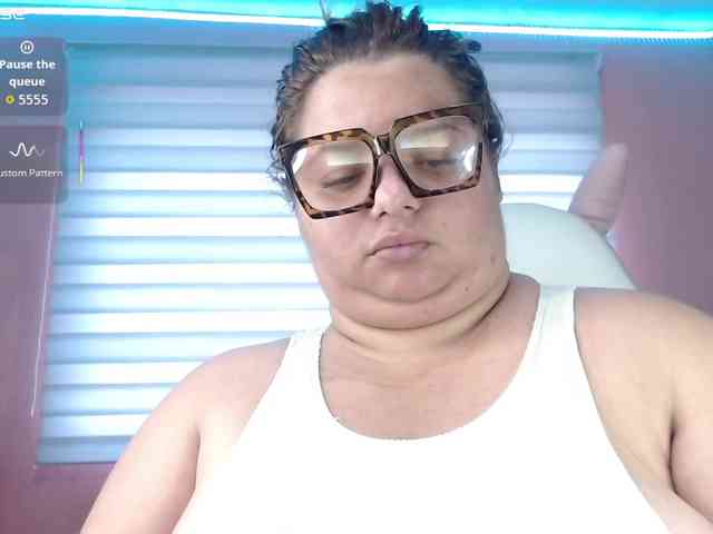 lexxy-bbw