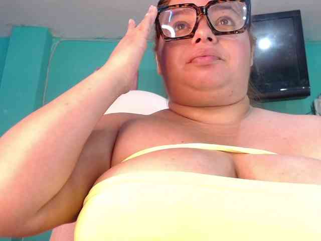 lexxy-bbw webcam