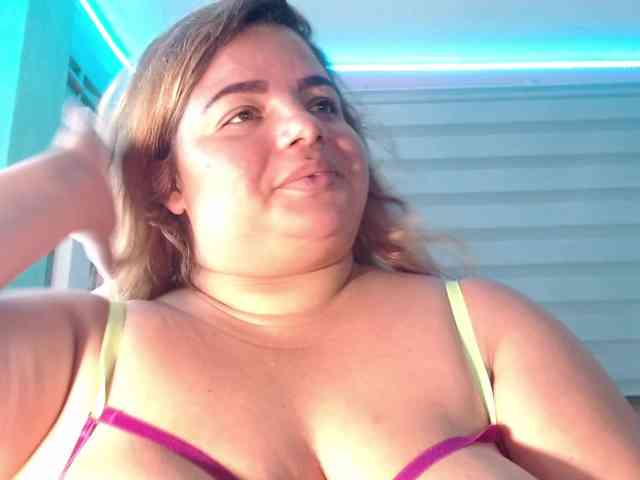 lexxy-bbw webcam