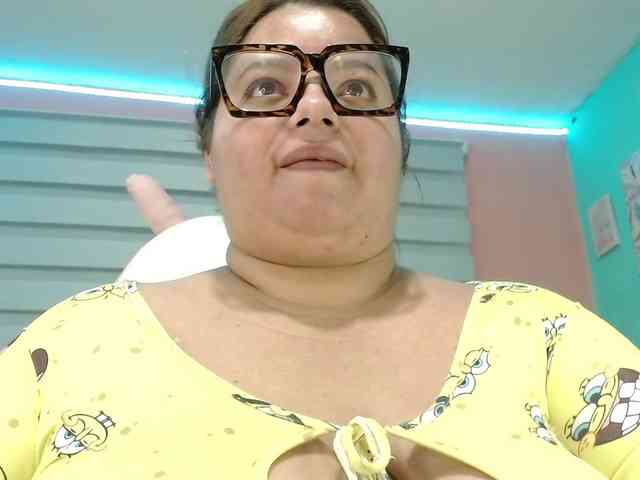 lexxy-bbw webcam