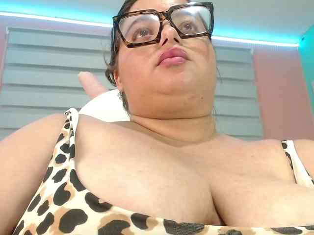 lexxy-bbw webcam