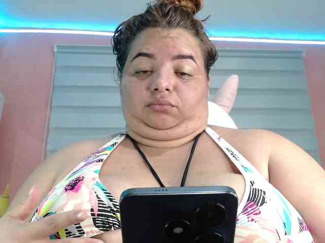 lexxy-bbw webcam