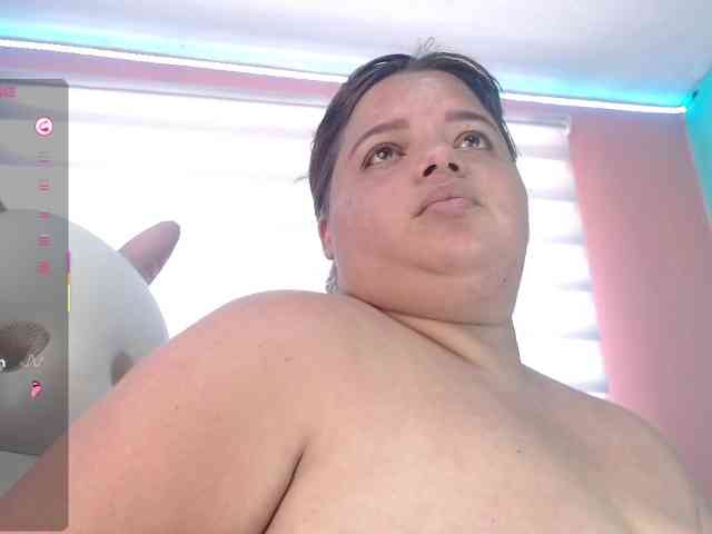 lexxy-bbw webcam