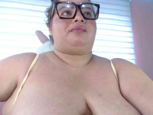 lexxy-bbw webcam