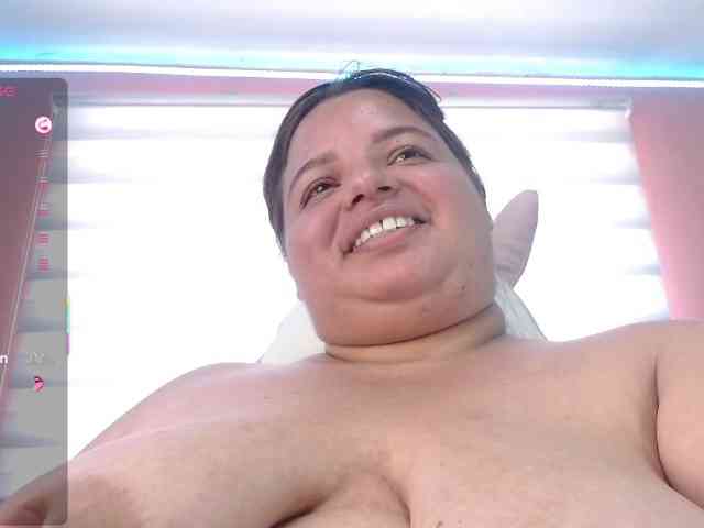 lexxy-bbw webcam