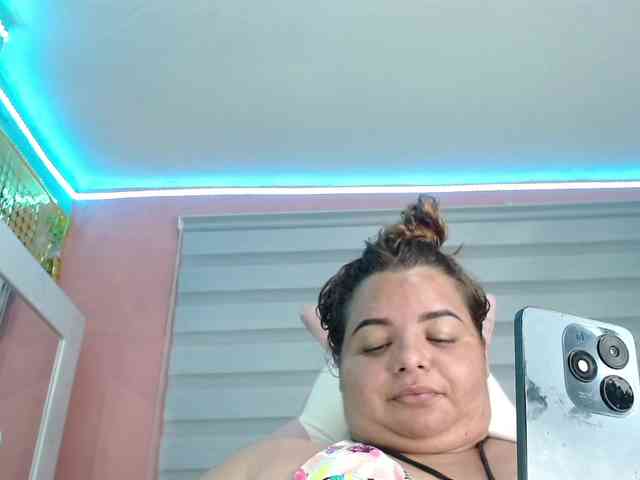 lexxy-bbw webcam