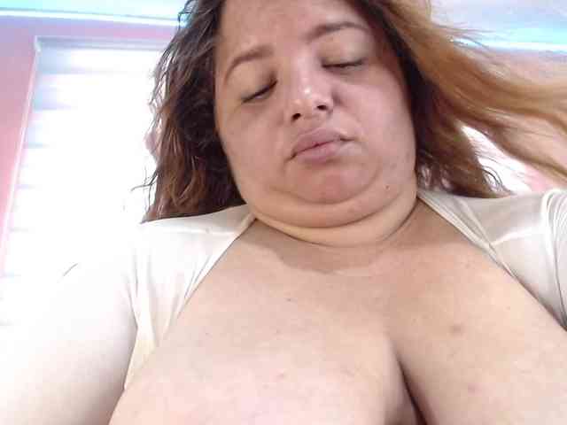 lexxy-bbw webcam