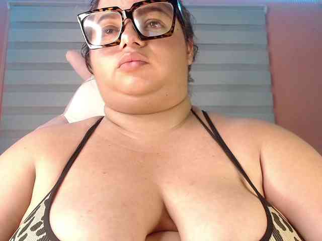 lexxy-bbw webcam