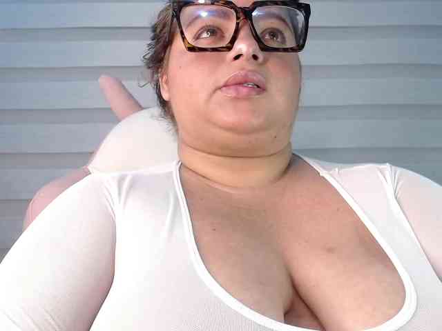 lexxy-bbw webcam