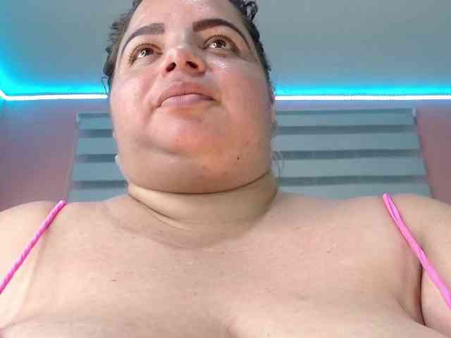 lexxy-bbw webcam