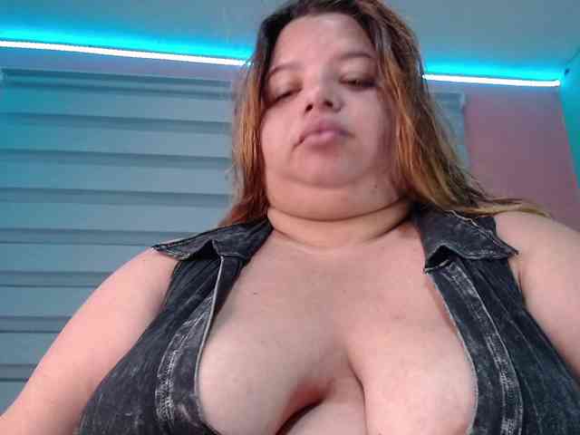 lexxy-bbw webcam