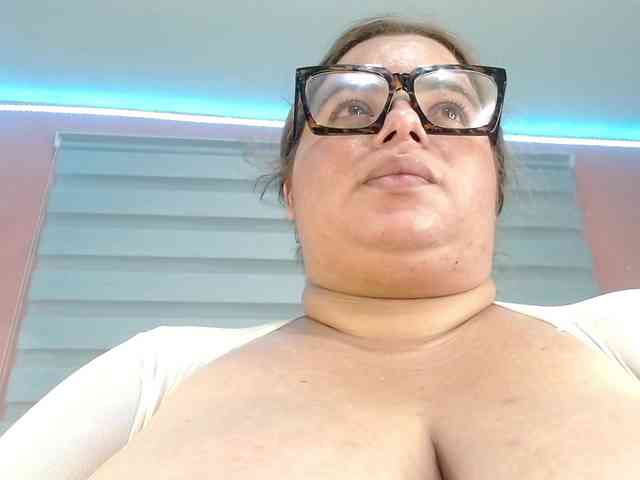 lexxy-bbw webcam