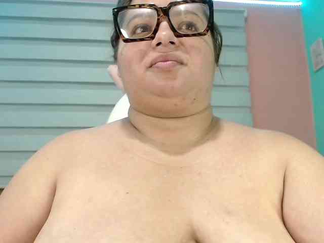 lexxy-bbw webcam