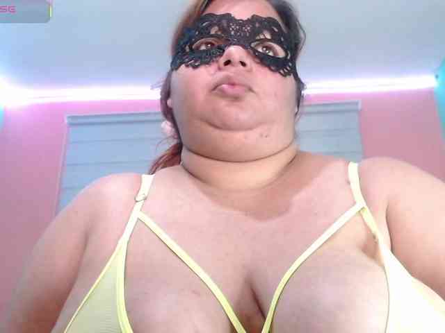 lexxy-bbw webcam