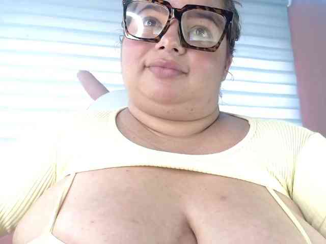lexxy-bbw webcam