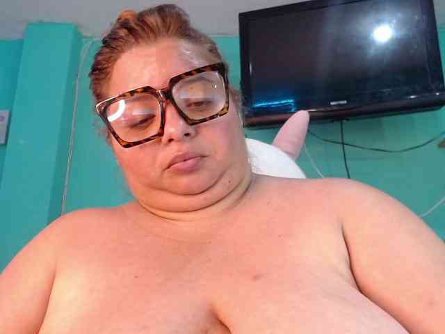 lexxy-bbw