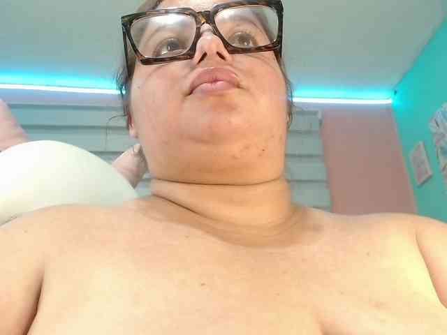 lexxy-bbw webcam