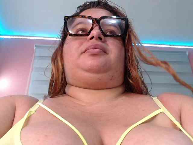 lexxy-bbw webcam