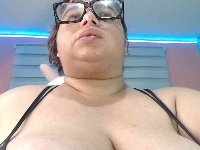 lexxy-bbw webcam